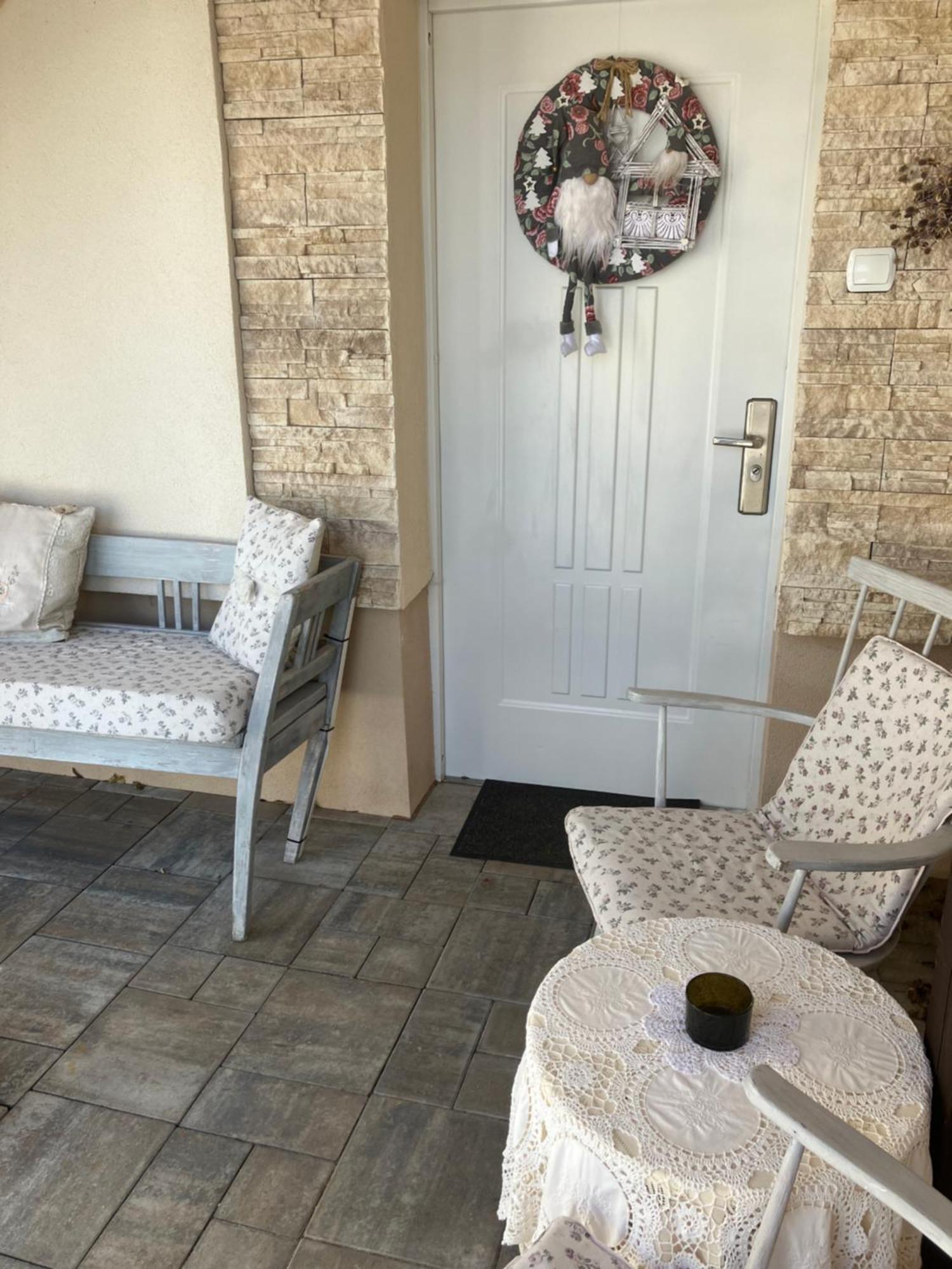 Apartman Karin Huty エクステリア 写真