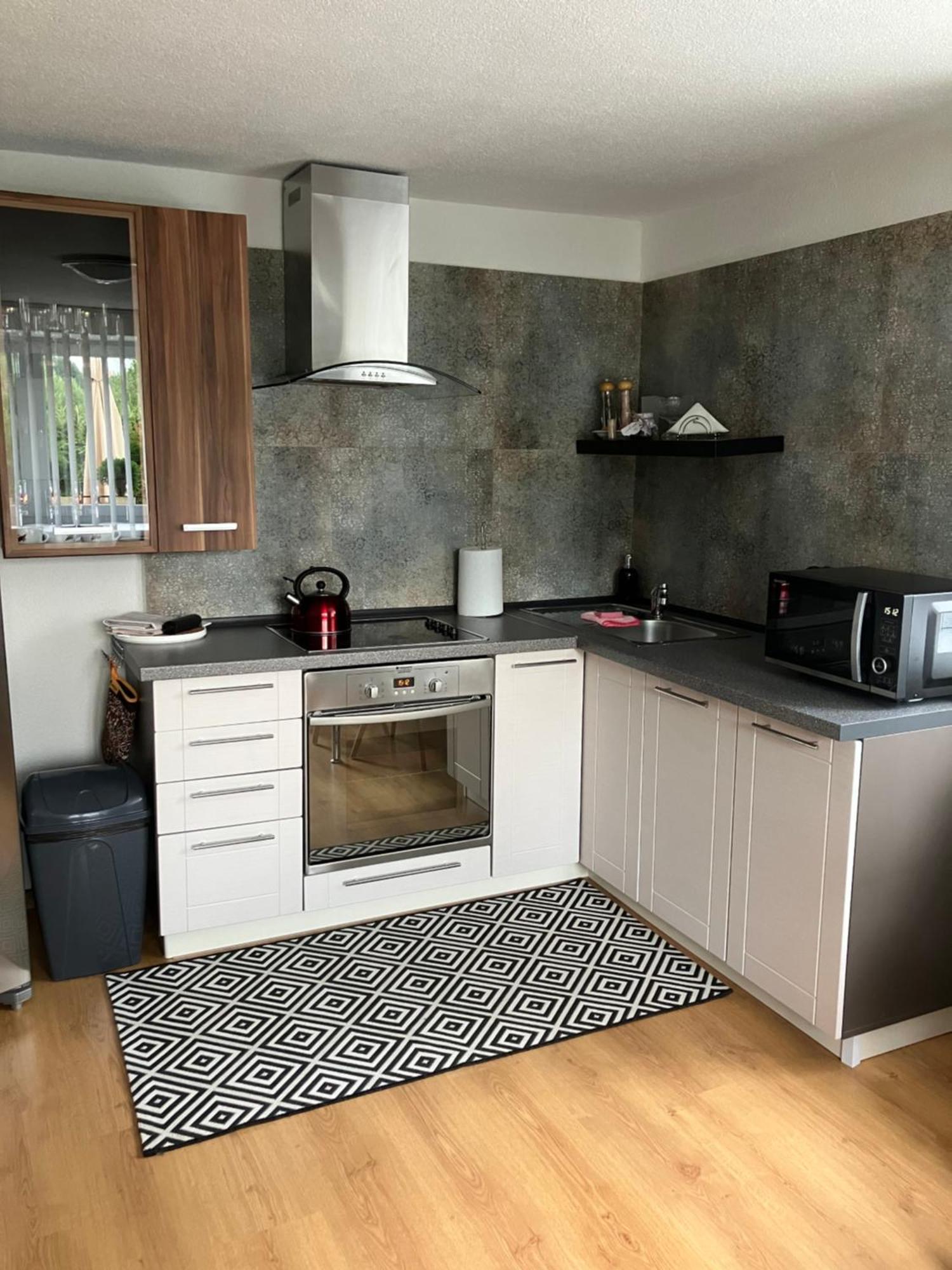 Apartman Karin Huty エクステリア 写真